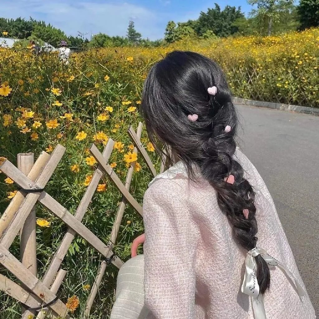 乡里彩虹城里雨